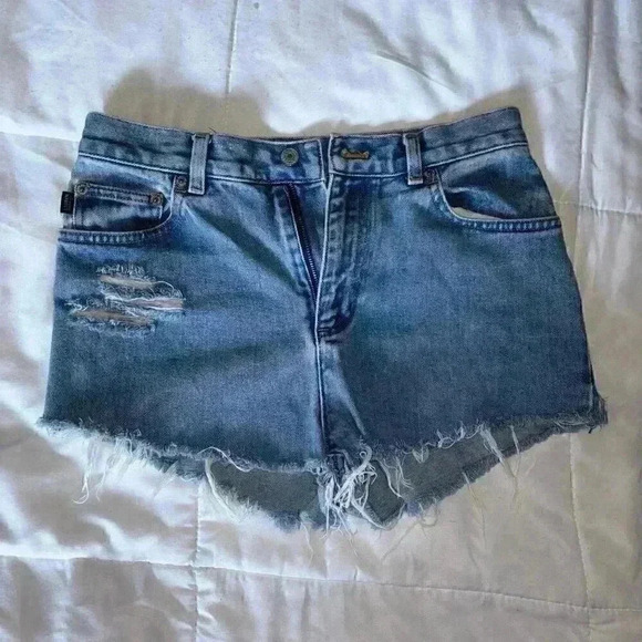 Lauren Ralph Lauren | Women's Distressed Denim Cut-Off Shorts Size 4 - Picture 1 of 5